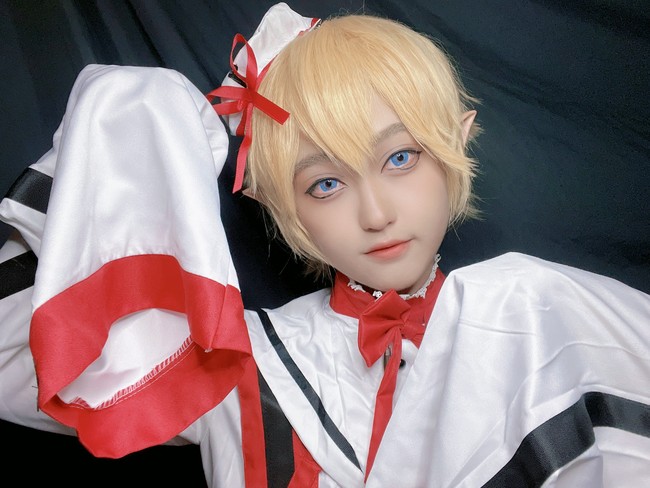 9015#唱诗班金试妆 "神说要有光,于是就有了… - 半次元 - acg